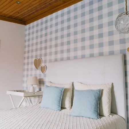 Northspot Guest house *