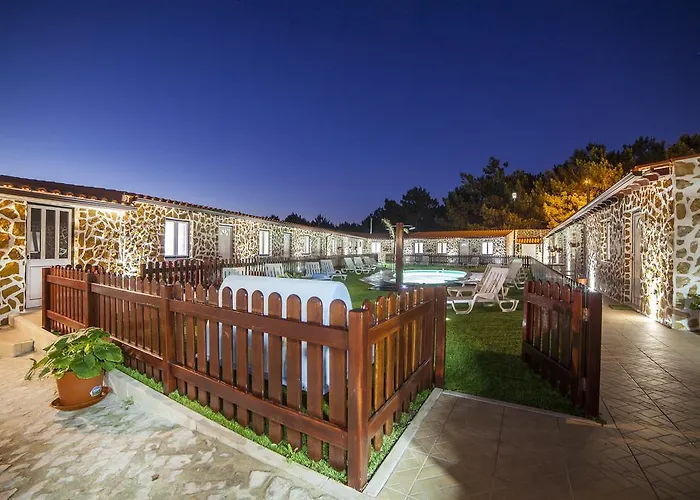 בית הארחה Northspot 4*